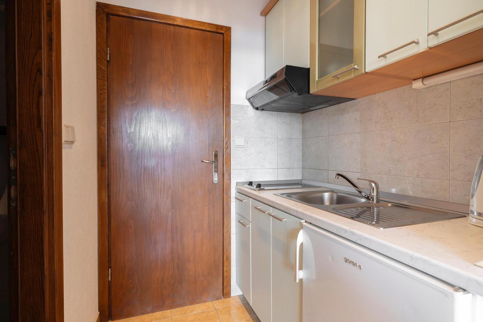 Apartments Niki Brela Dış mekan fotoğraf